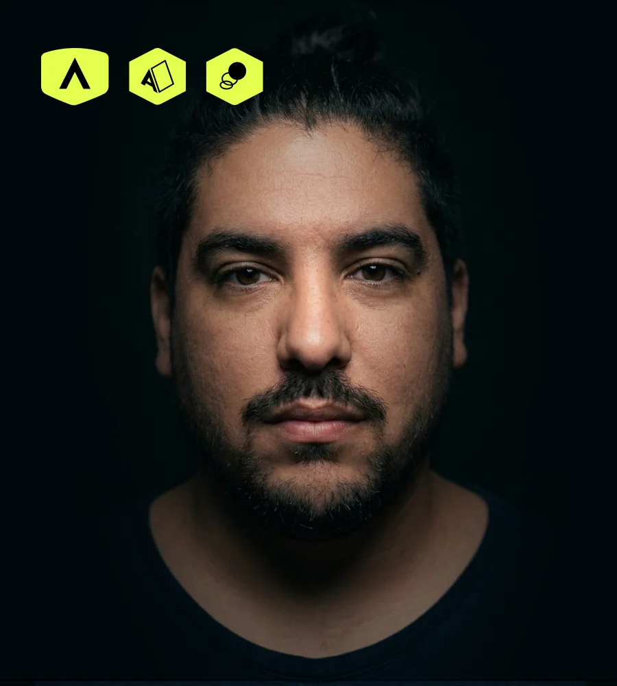 Leandro Milovich - Diseñador Gráfico, 3D y Motion Graphics